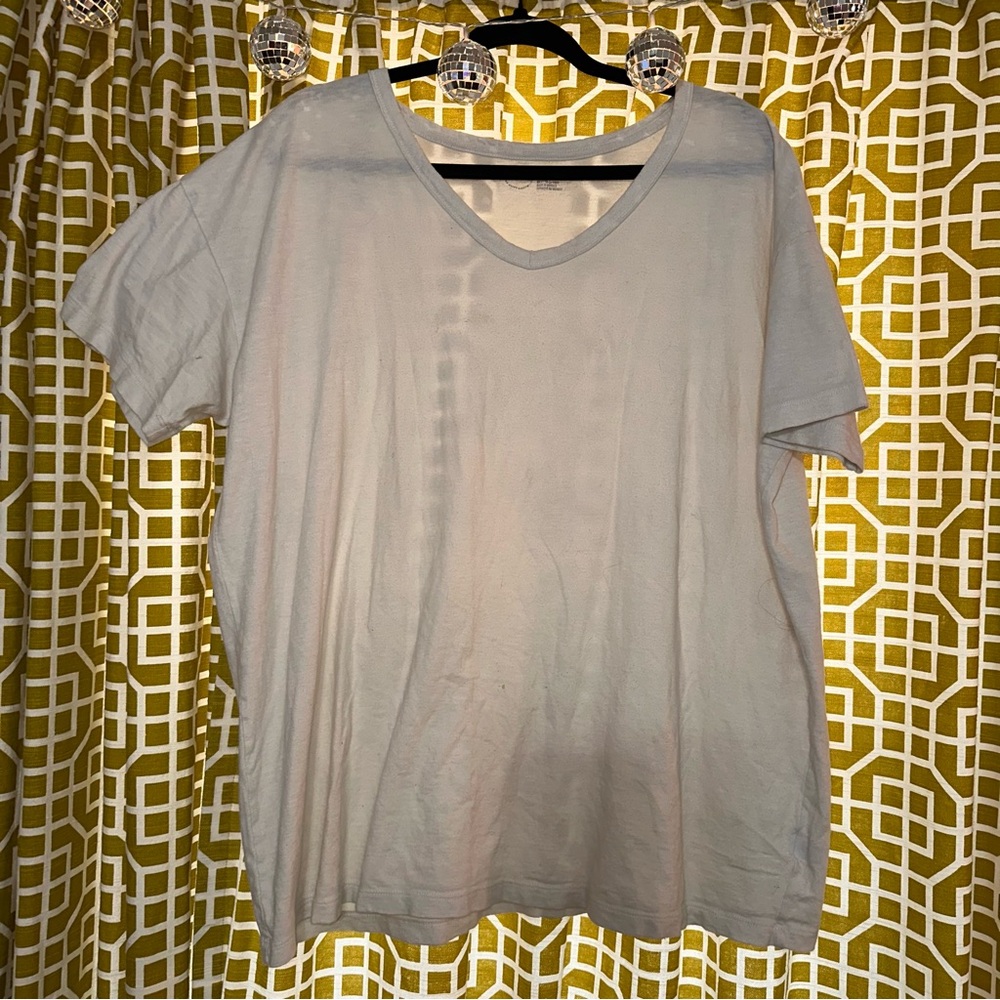 Oversized Aerie white v-neck t-shirt